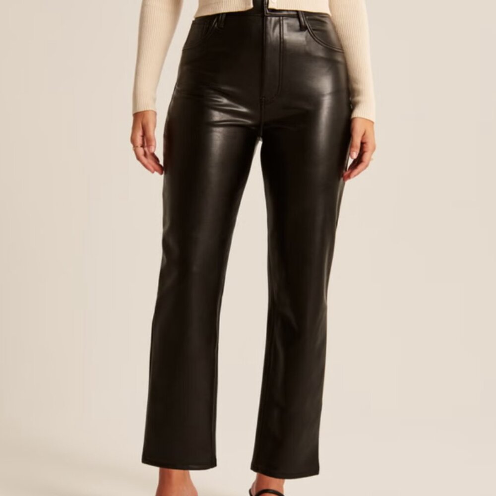 A&F Curve Love Vegan Leather Ankle Straight Pant